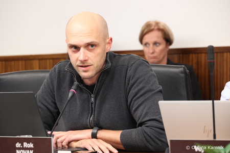 5. izredna seja Občinskega sveta Občine Kamnik  (12)